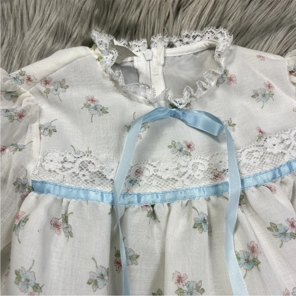 Vintage Bow Age 70s Ivory Blue Floral Ruffle Girls Prairie Frilly Dress - Picture 11 of 12